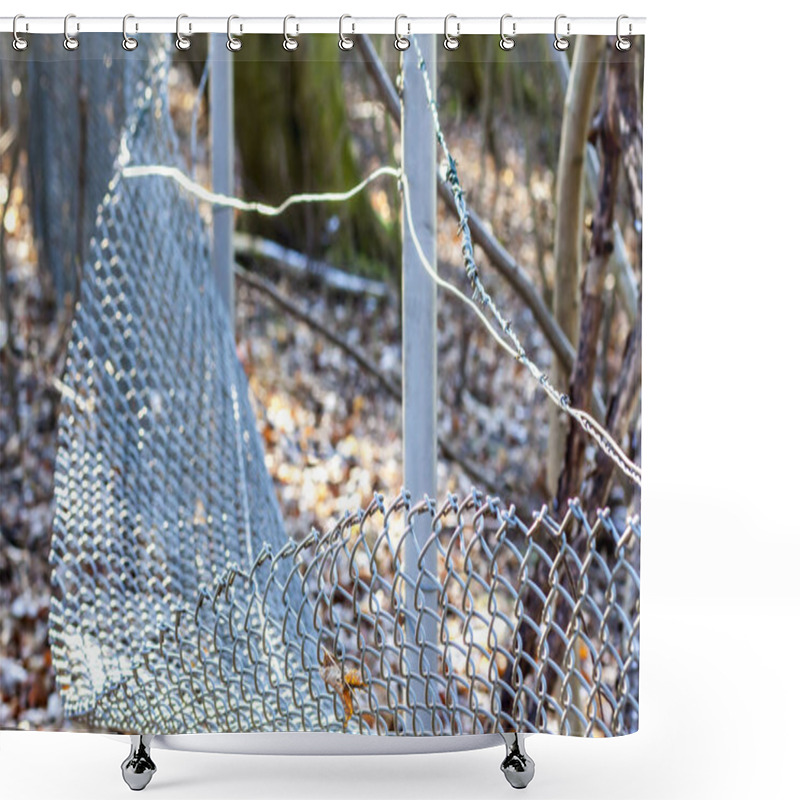 Personality  Broken Chain Link Fence Shower Curtains