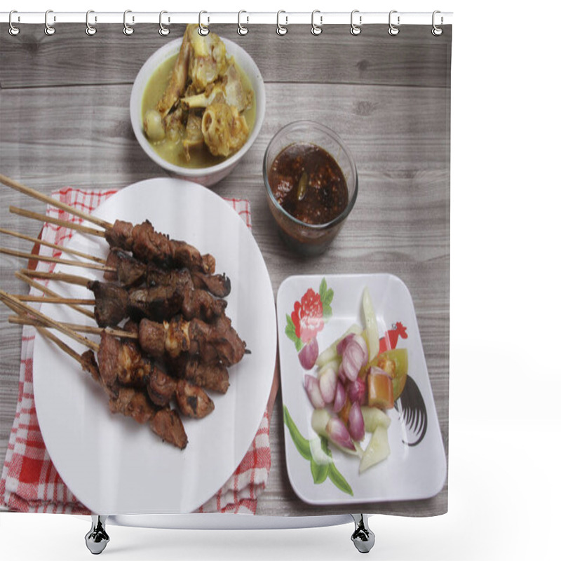 Personality  Chicken Satay On Plate Shower Curtains