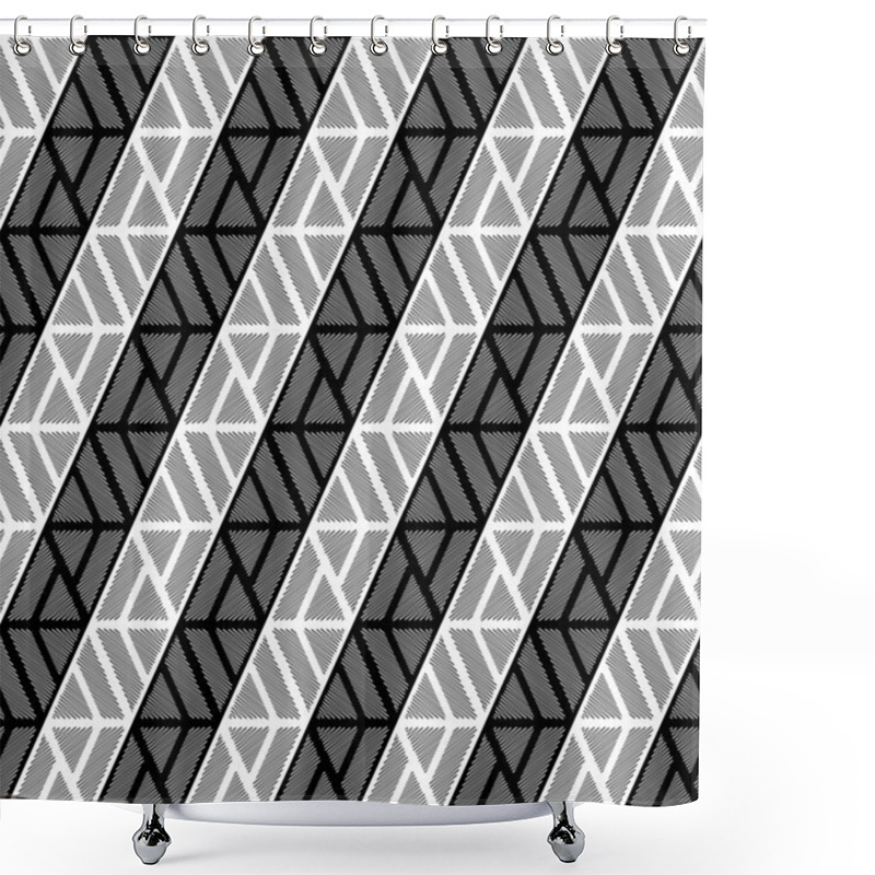 Personality  Design Seamless Monochrome Triangle Geometric Pattern Shower Curtains