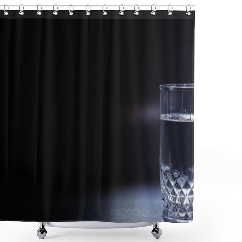 Personality  Water Soluble Tablets. The Medicine Is Soluble. Anti-hangover. Effervescent Tablets In Glass. Shower Curtains