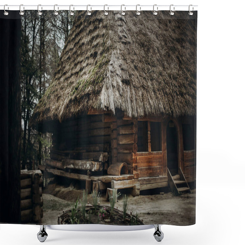 Personality  Rustic Wooden House Shower Curtains