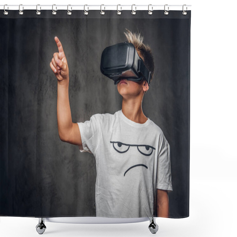 Personality  Portrait Of Kid With Virtual Reality Googles Shower Curtains