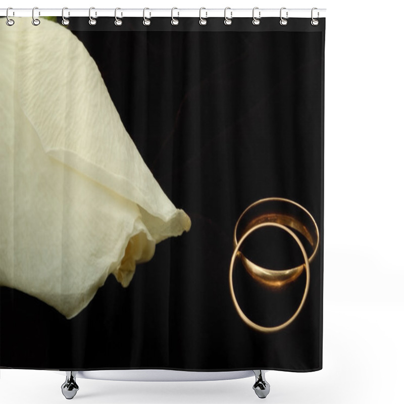 Personality  Two Rings Shower Curtains