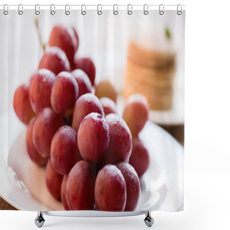 Personality  Fresh Grapes On Plate Shower Curtains