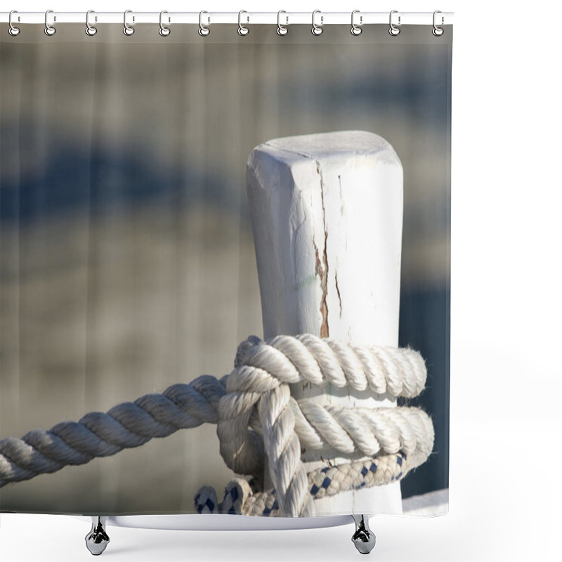 Personality  Ropes On The Boat Shower Curtains