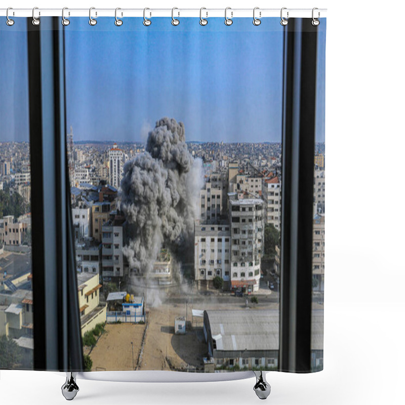 Personality  (INT) Smoke And Flames Billow After Israeli Forces Hit A High-rise Tower In Gaza City. October10, 2023, Gaza, Palestine: Palestinian Militants Have Started A 