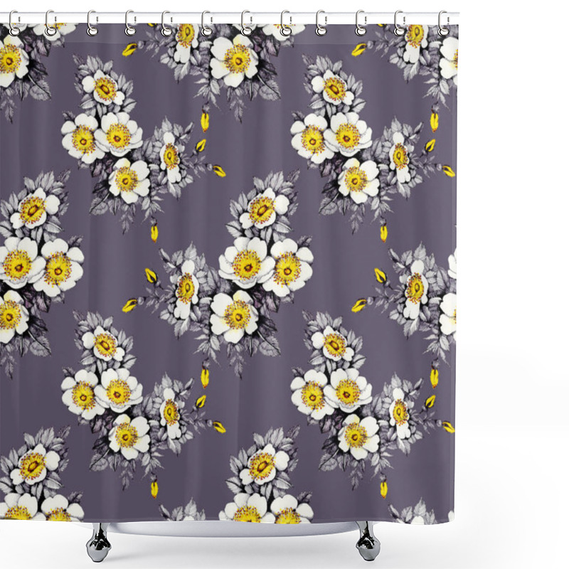 Personality  Blooming Narcissus Flowers Shower Curtains