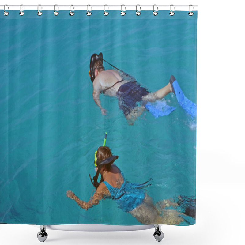 Personality  Young Couple Snorkeling Shower Curtains