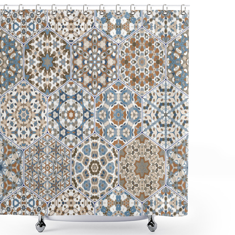 Personality  Eastern Seamless Pattern Tiles Shower Curtains