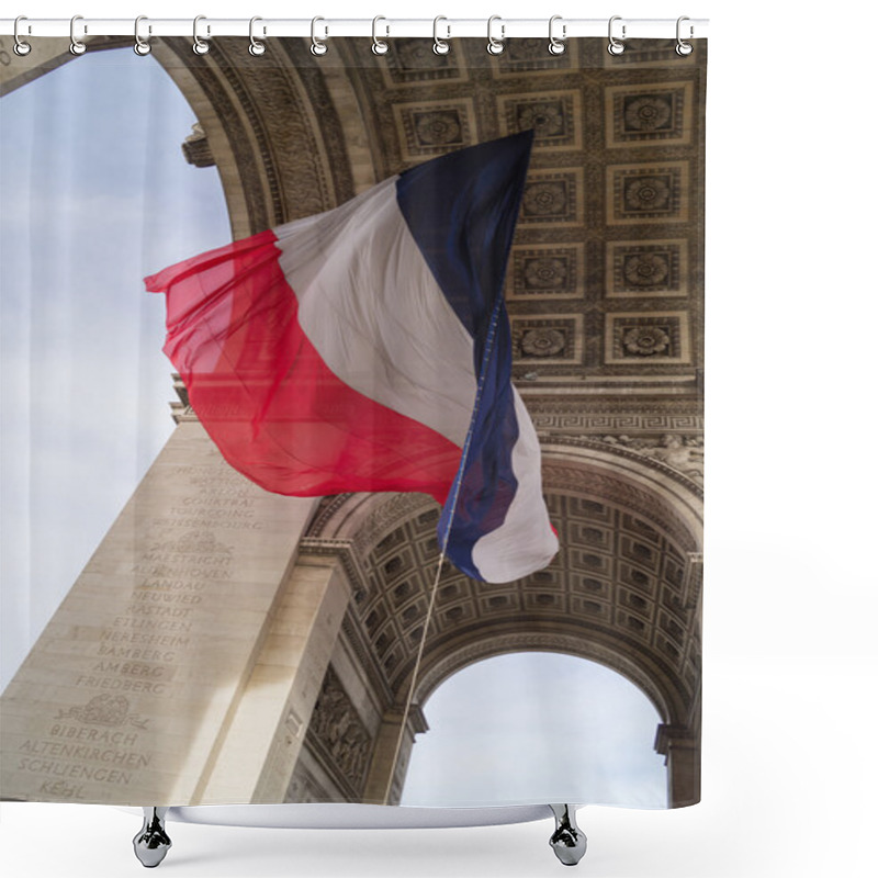 Personality  Flag Underneath The Arc De Triomphe Shower Curtains