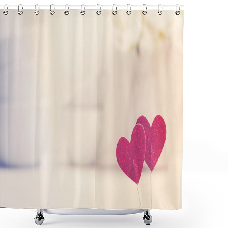 Personality  Small Hearts With White Porcelain Dishes Shower Curtains