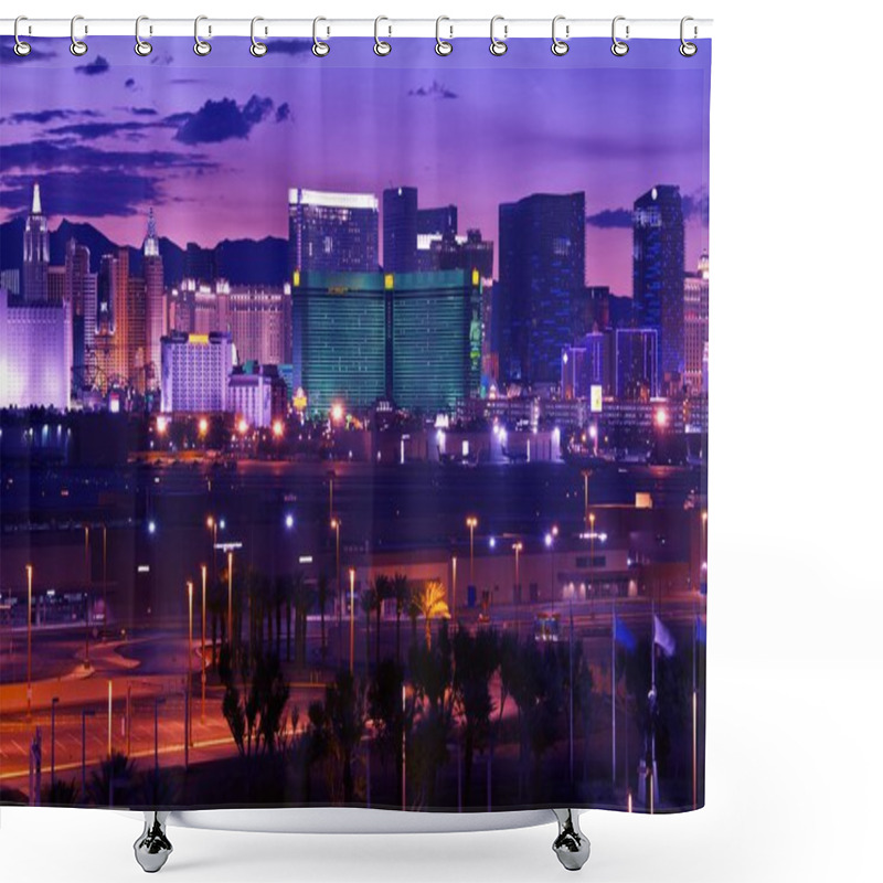 Personality  Las Vegas - Vages Strip Shower Curtains