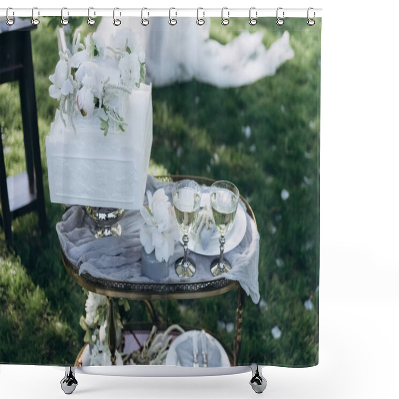 Personality  Table With Wedding Cake And Glasses Of Champagne On Green Grass Shower Curtains