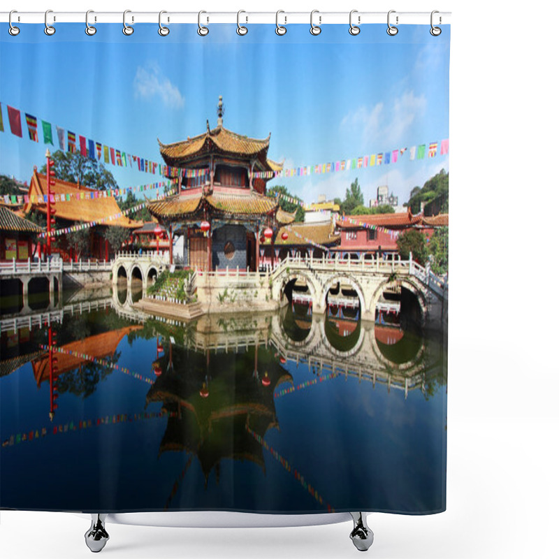 Personality  Yuantong Kunming Temple Shower Curtains