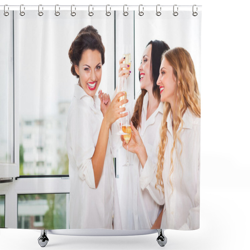 Personality  Bride To Be And Bridemaids Holding Glass With Champagne Shower Curtains