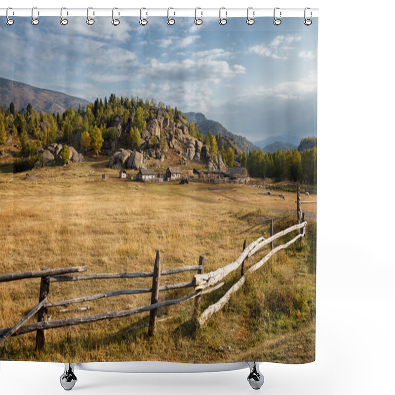 Personality  Farm Fence Shower Curtains