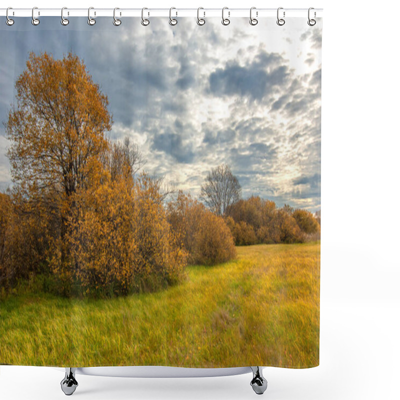 Personality  Picturesque View Of Outdoor Scene In Daylight Shower Curtains