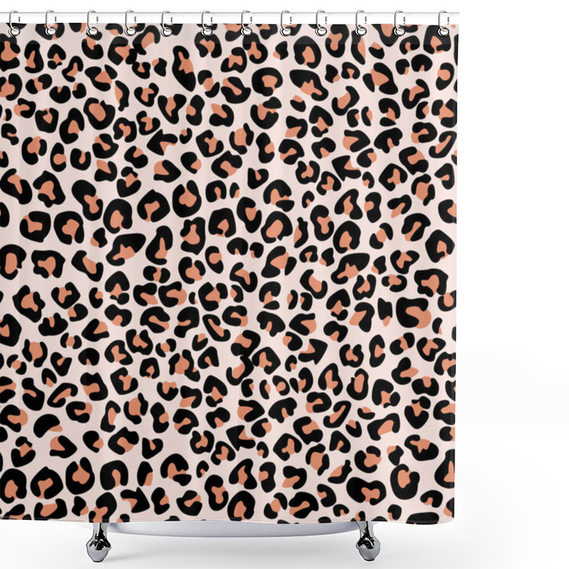 Personality  Pattern Design Of Leopard Animal Print Vector Shower Curtains