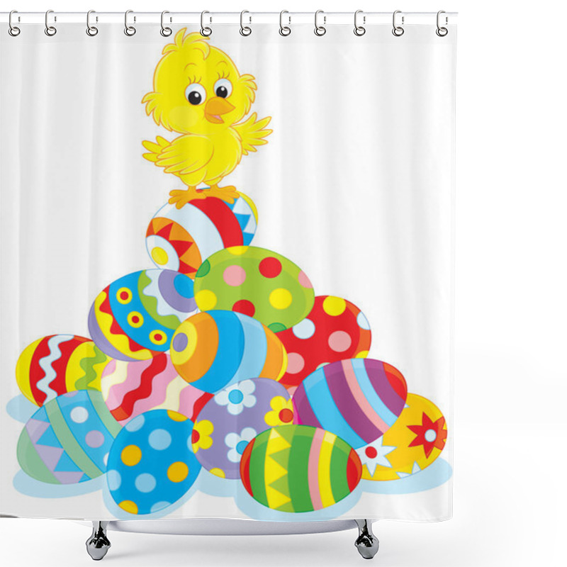 Personality  Easter Chick Shower Curtains