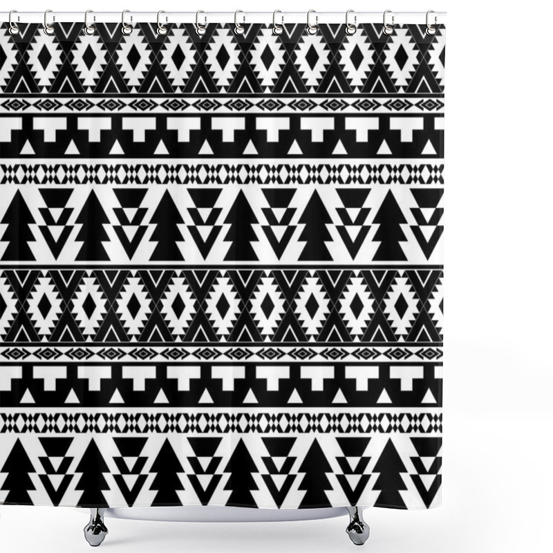 Personality  Seamless Vector Black And White Pattern Shower Curtains