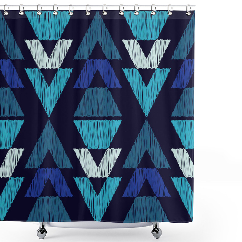 Personality  Aztec Elements. Striped Triangles. Ethnic Boho Ornament. Seamless Background. Tribal Motif. Vector Illustration For Web Design Or Print. Shower Curtains