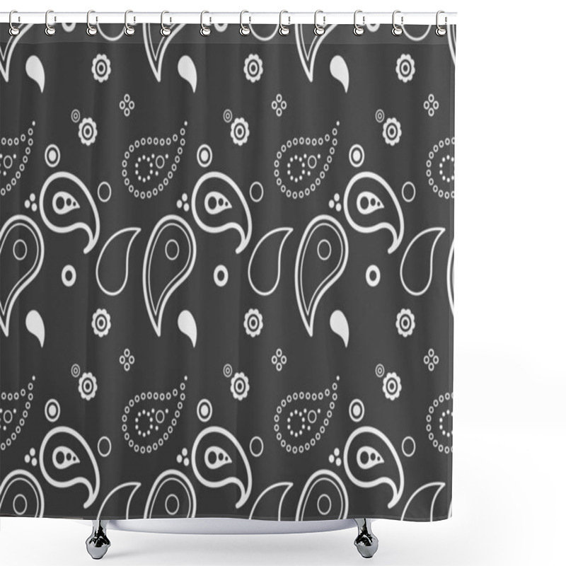 Personality  Stylish Monochrome Paisley Pattern.  Perfect For Textile Design, Wallpaper, Or Website Backgrounds.  Clean Lines And A Modern Aesthetic Create A Versatile And Sophisticated Design. Shower Curtains