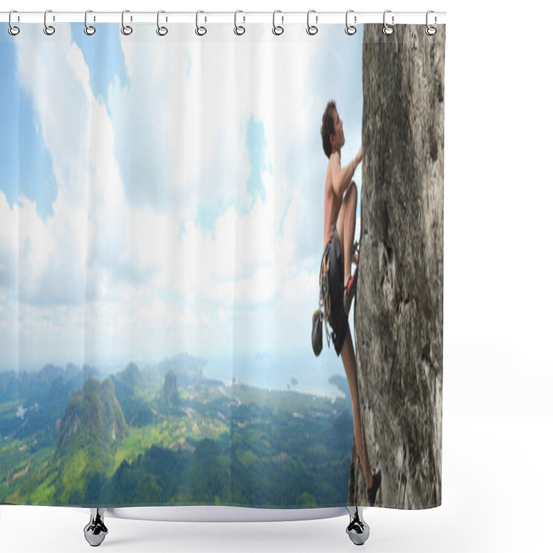 Personality  Climber Shower Curtains