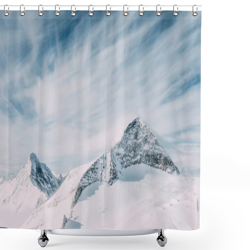 Personality  Scenic Shower Curtains