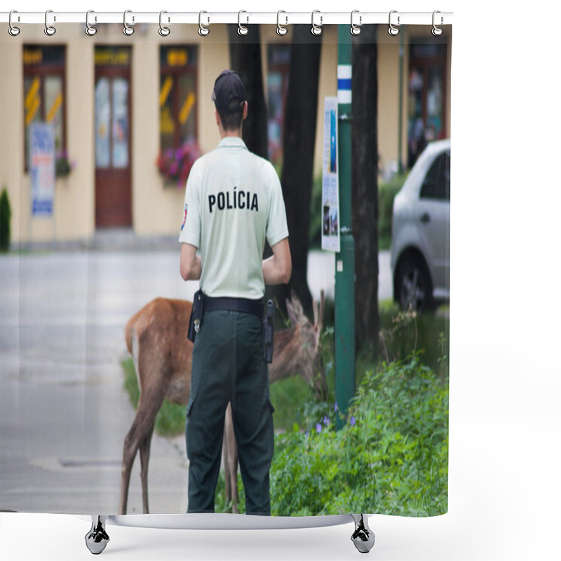 Personality  Deer In The Street / Policeman Rescue A Young Deer Shower Curtains