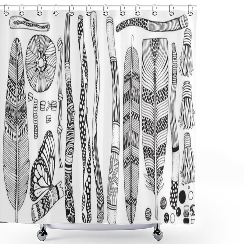 Personality  Pattern With Wooden Branches And Feathers Shower Curtains