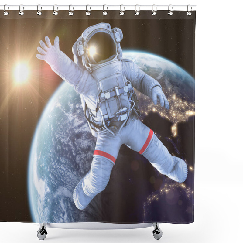 Personality  Waving Astronaut, 3d Render Shower Curtains