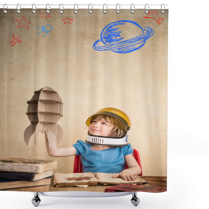 Personality  Child Playing With Cardboard Toy Rocket Shower Curtains