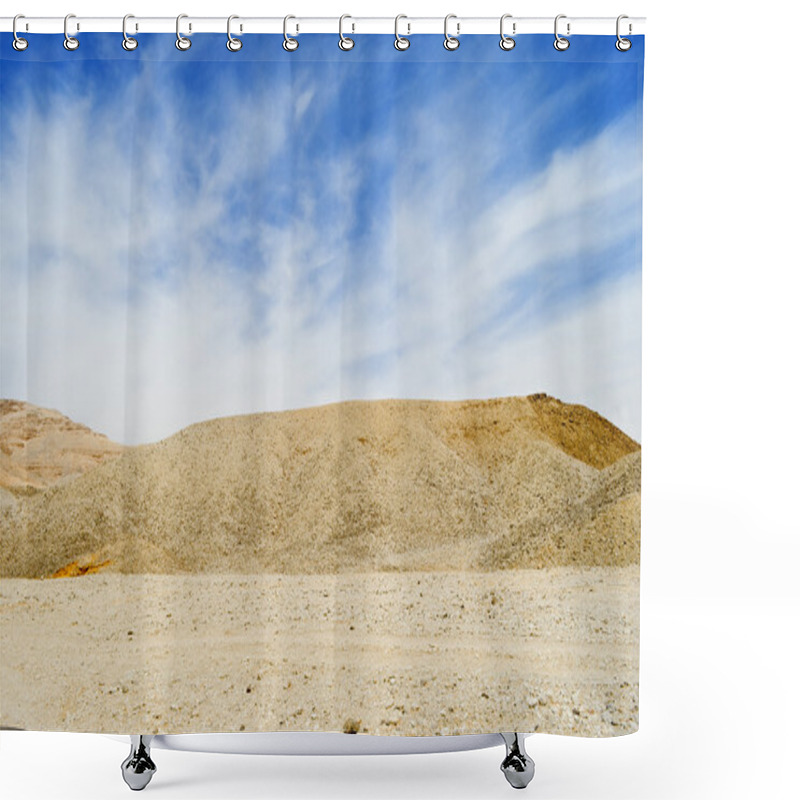 Personality  Wild Desert Hills Shower Curtains