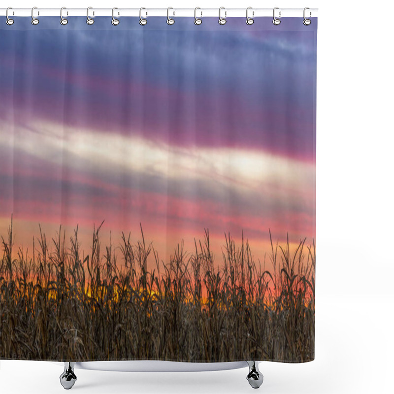 Personality  Cornfield Sky - Indiana Sunset Shower Curtains