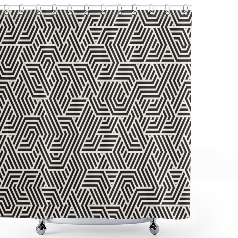 Personality  Vector Seamless Black And White Irregular Triangle Lines Geometric Pattern Shower Curtains