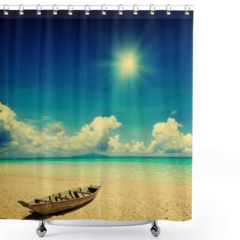 Personality  Grunge Tropical  Beach Shower Curtains