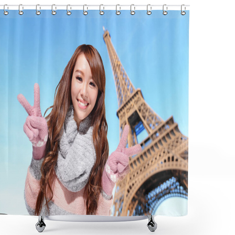 Personality  Happy Travel Woman In Paris Shower Curtains