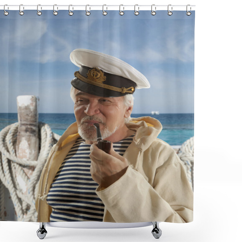 Personality  Captain Shower Curtains