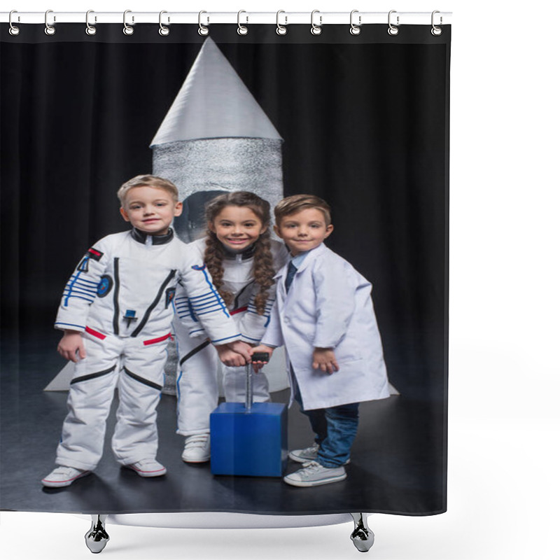 Personality  Kids Playing Astronauts Shower Curtains