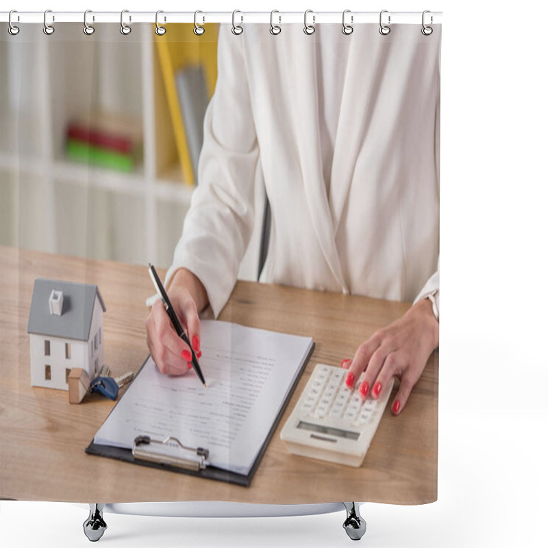 Personality  Partial View Of Businesswoman Using Calculator And Writing In Contract Near House Model And Keys Shower Curtains