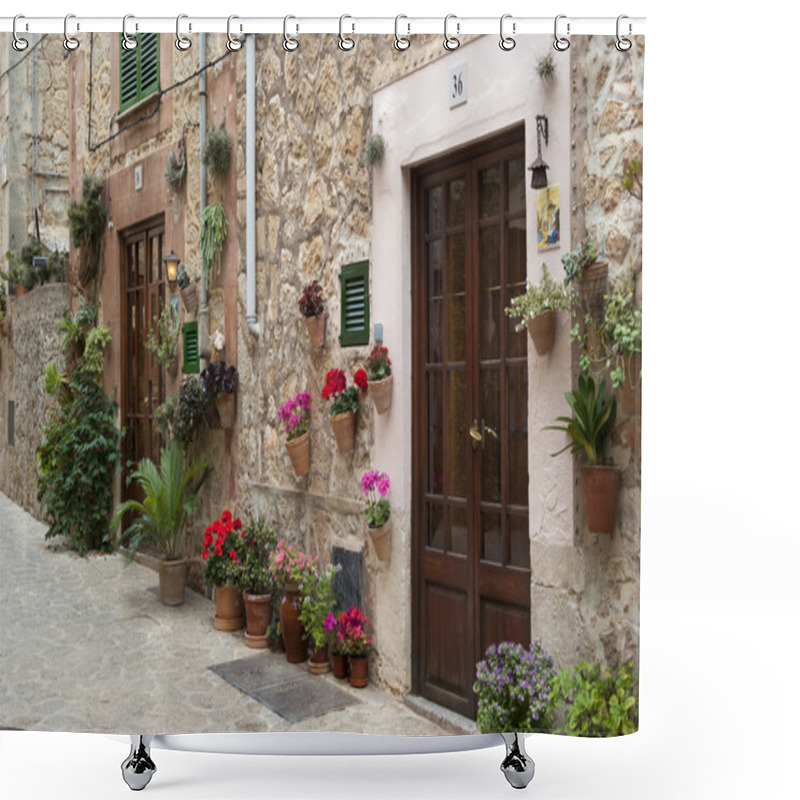 Personality  Valldemossa Shower Curtains