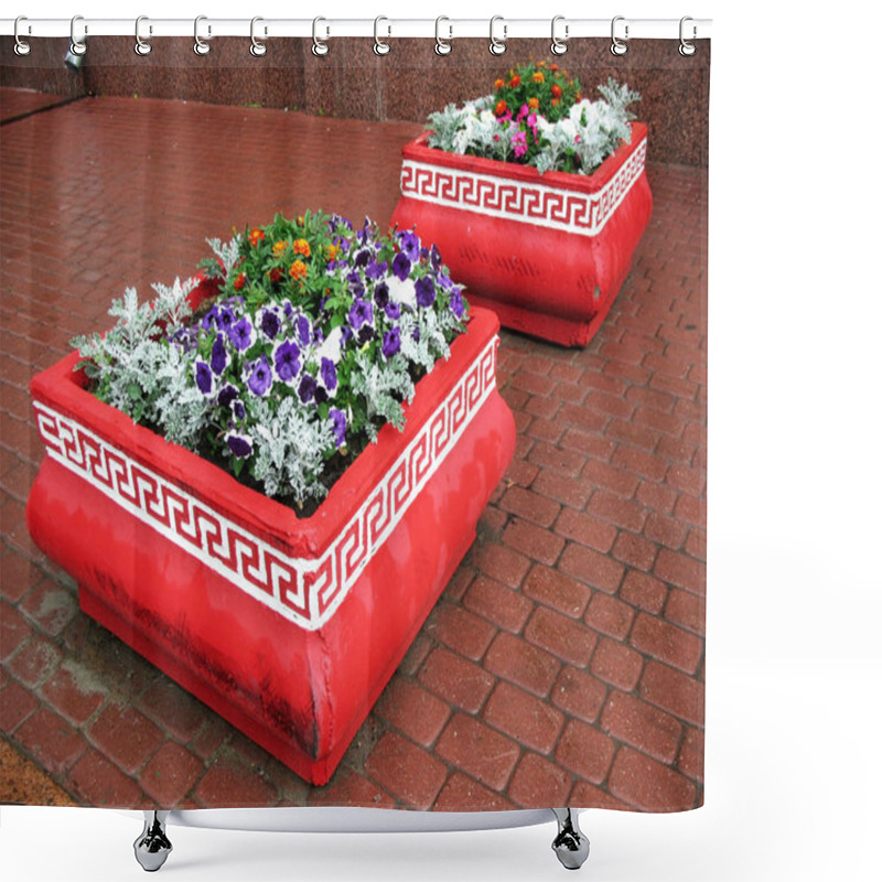 Personality  Concrete Vase With Flowers On The Sidewalk After The Rain Shower Curtains