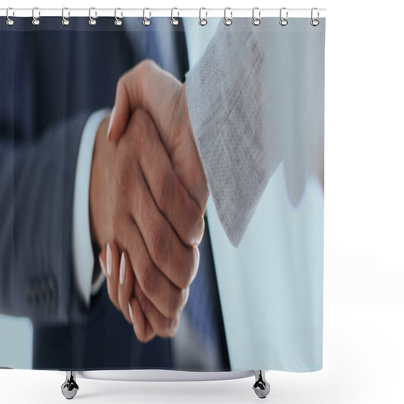 Personality  Business People Shaking Hands Isolated On White Background Shower Curtains