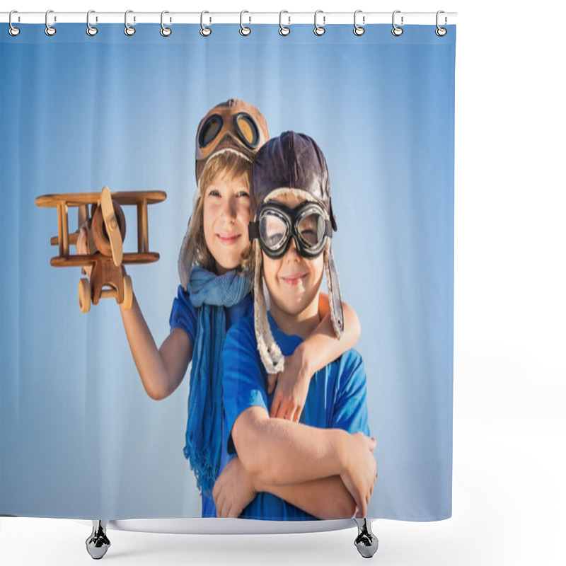 Personality  Children Playing With Toy Airplane Shower Curtains