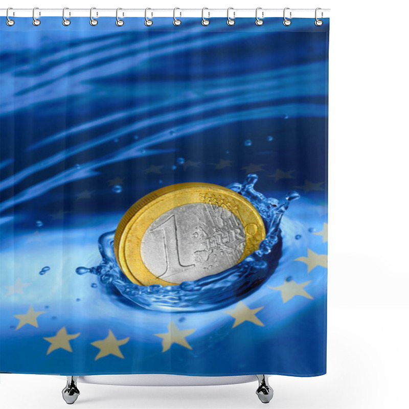 Personality  Euro Coin Falling To The Water Shower Curtains