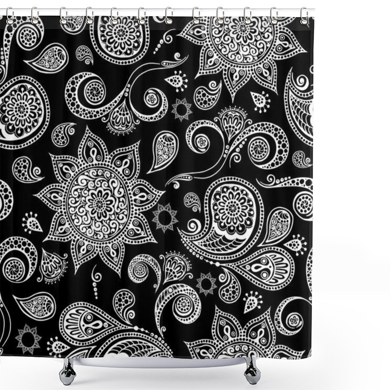 Personality  Ethnic Seamless Pattern With Mandala, Cucumbers And Paisley. Shower Curtains