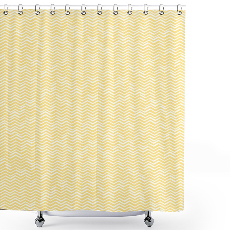 Personality  Geometric Chevron Seamless Pattern Shower Curtains