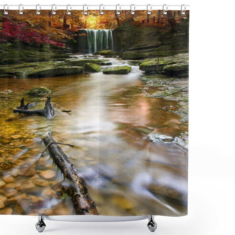 Personality  Autumnal Waterfall Shower Curtains