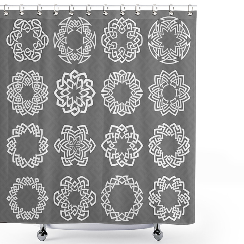 Personality  Sixteen Circle Hexagonal Decorative Elements With Stripes Braiding Shower Curtains