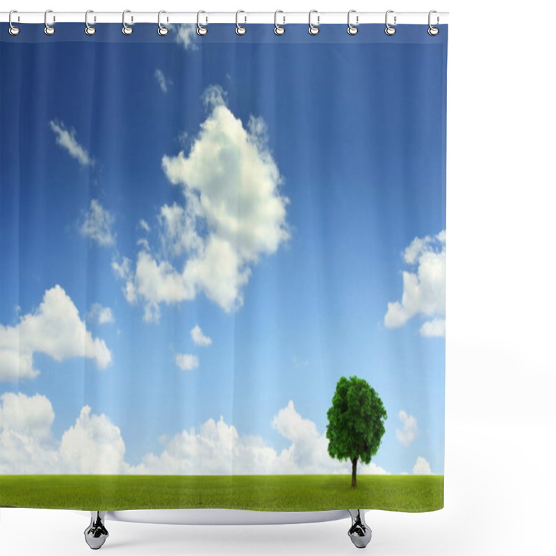 Personality  Lonely Tree In Green Grassland Shower Curtains